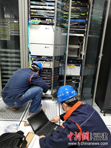 助力疫情防控 厦门电信部门全力提供通讯保障-中新网福建