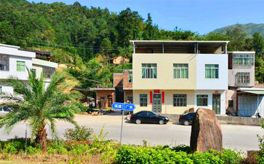 床头在福建,床尾在广东一个村庄跨两省,两省共拜一尊神